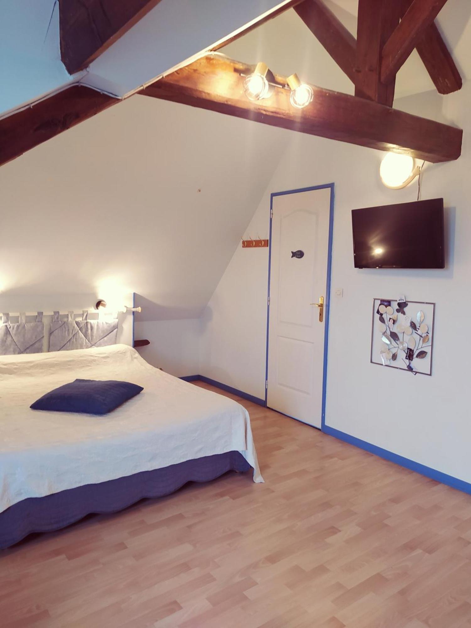 Chambres D'Hotes " Le Clos Des Colimacons " Maniquerville Exterior photo